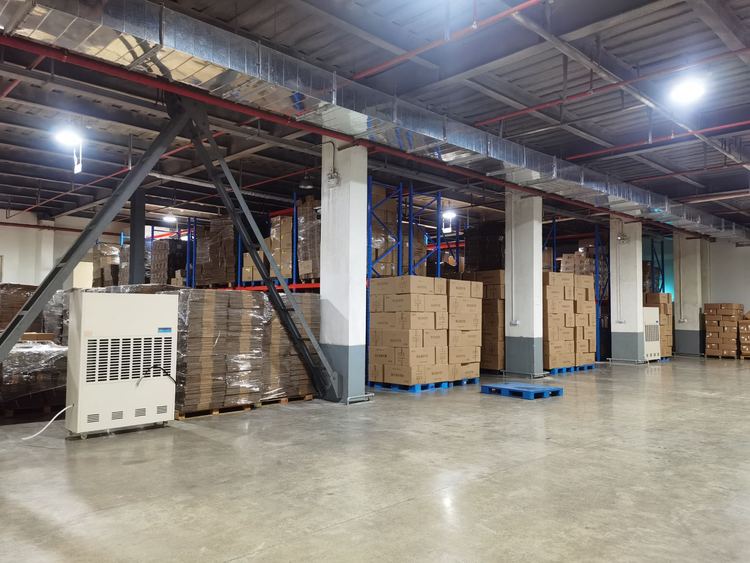 汽配廠倉庫除濕機(jī)